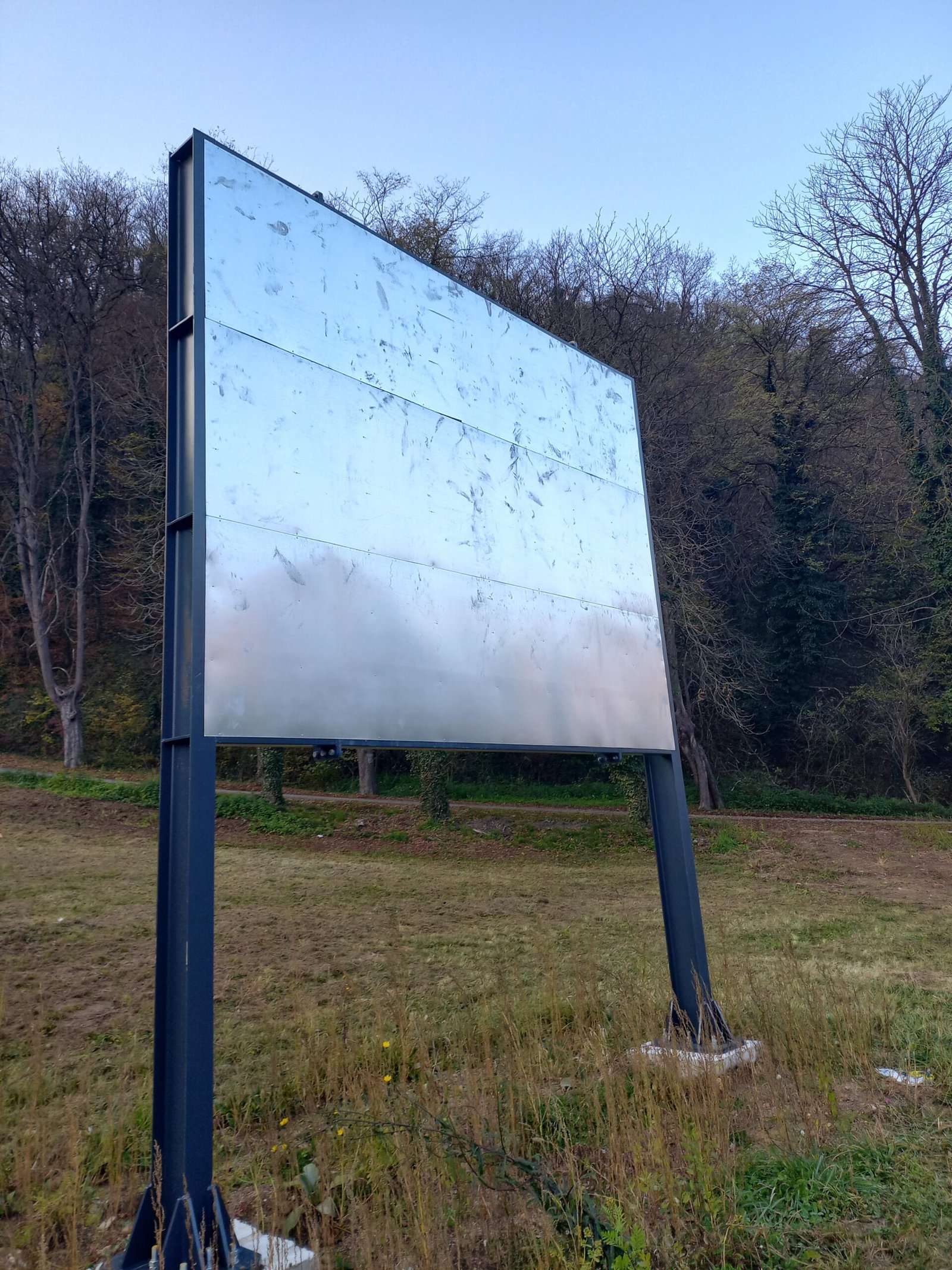 12m2 reklamni pano, Krapina, u neposrednoj blizini muzeja pračovjeka